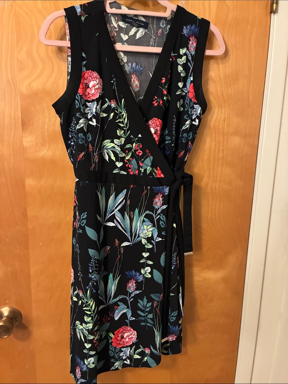 Tommy Hilfiger Black Floral Wrap Dress with Vibrant Multicolor Blooms Sz 8